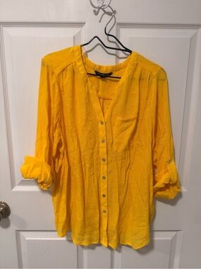 Zac & Rachel Bright Yellow Button-Front Blouse